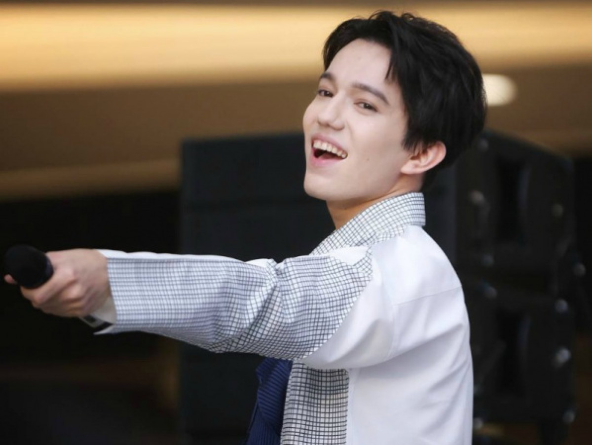 "Ну и милашка": фанаты обсуждают фото Димаша 10-летней давности