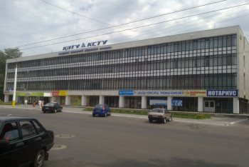 Фотография к новости: Без повышения зарплаты учителя о качественном образовании говорить нельзя – ректор вуза