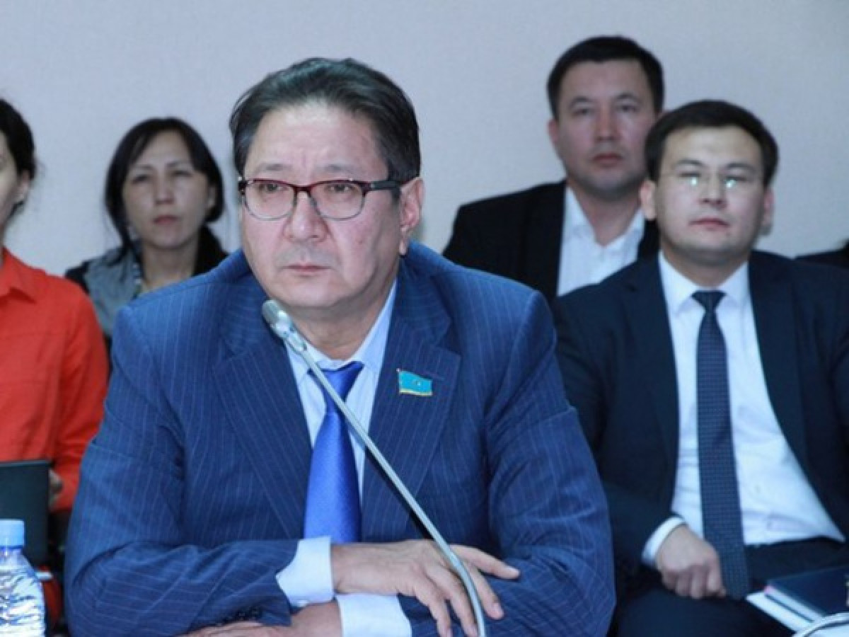 "Такой сделке сам Остап Бендер бы позавидовал" – депутата удивили кредиты "Жилстройсбербанка"