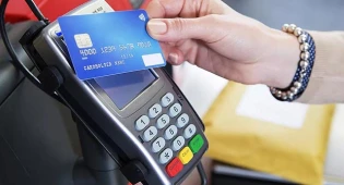 Оплачивать проезд в автобусе банковской картой смогут астанчане