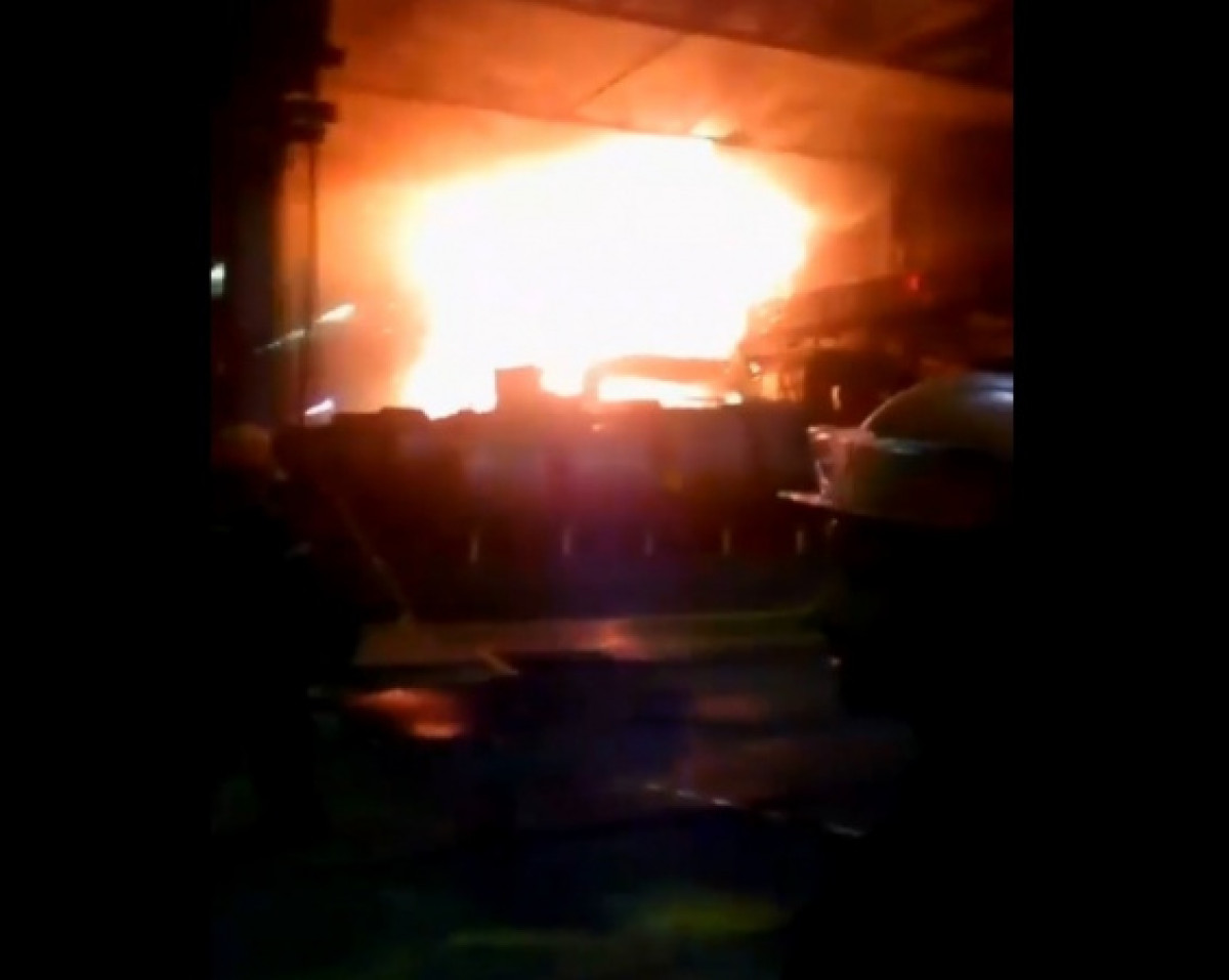 Крупный пожар произошел на меткомбинате "АрселорМиттал Темиртау"