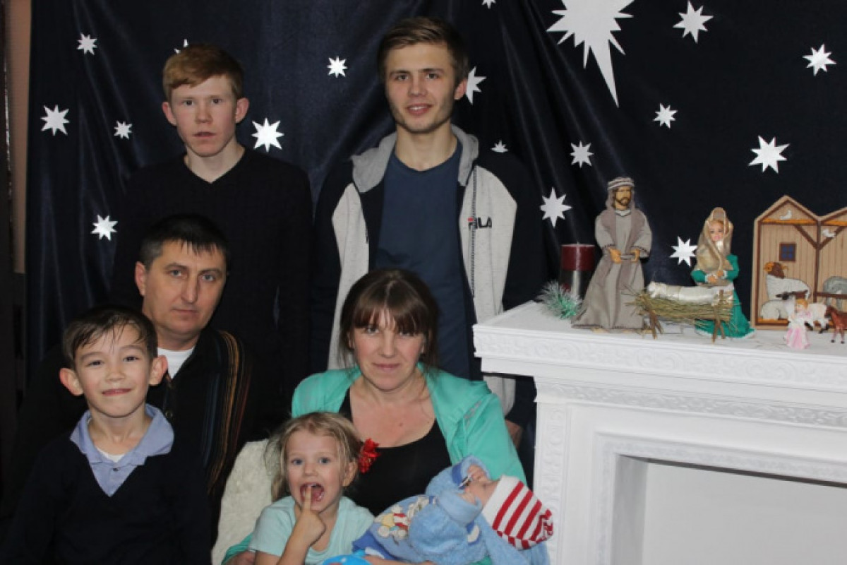 Многодетный отец вернул АСП детской одеждой в Акмолинской области