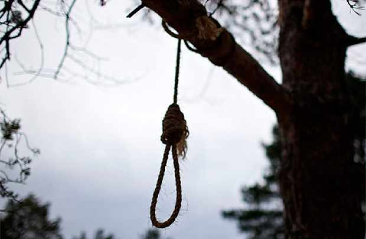 Молодая учительница в ЗКО свела счеты с жизнью: мать девушки рассказала подробности инцидента