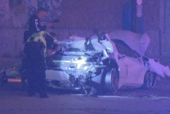 Фотография к новости: Появилось видео страшной аварии чемпиона мира по боксу