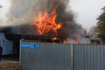 Фотография к новости: 80-летний мужчина погиб во время пожара в Нур-Султане