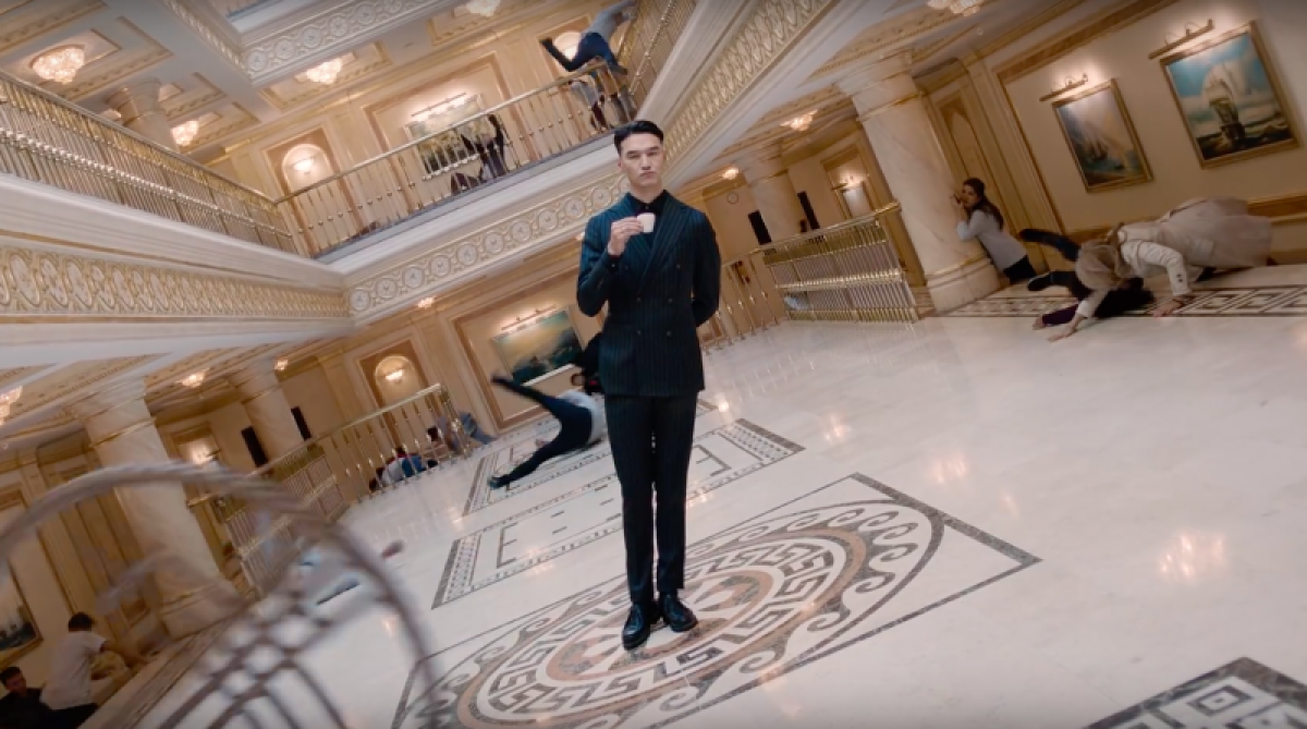 "Вы там держитесь" - Нурлан Сабуров устроит турне по 100 городам мира 