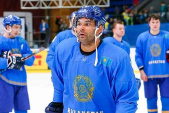 Фотография к новости: Хоккеист сборной Казахстана стал вторым в рейтинге самых высокооплачиваемых игроков КХЛ