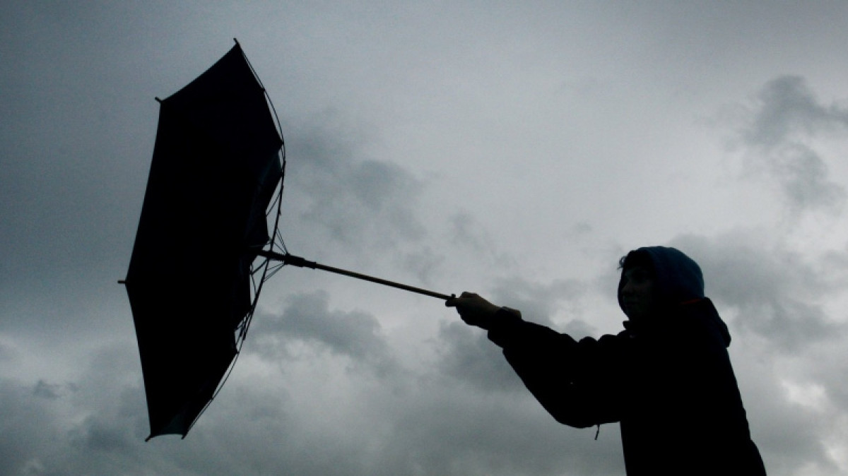 Штормовое предупреждение объявлено в четырех областях Казахстана 