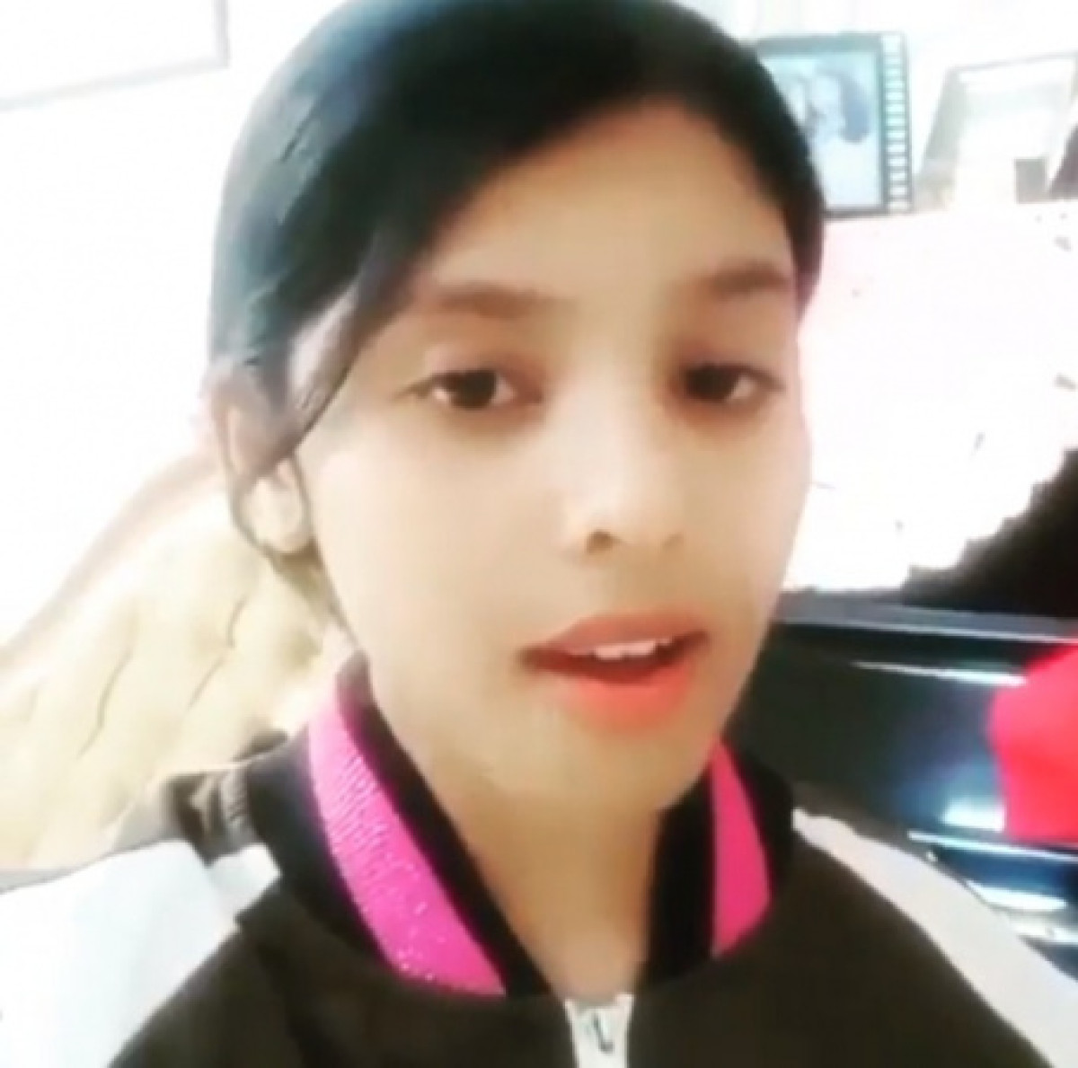 Димаш пригласил фанатку спеть на его сольном концерте в Санкт-Петербурге