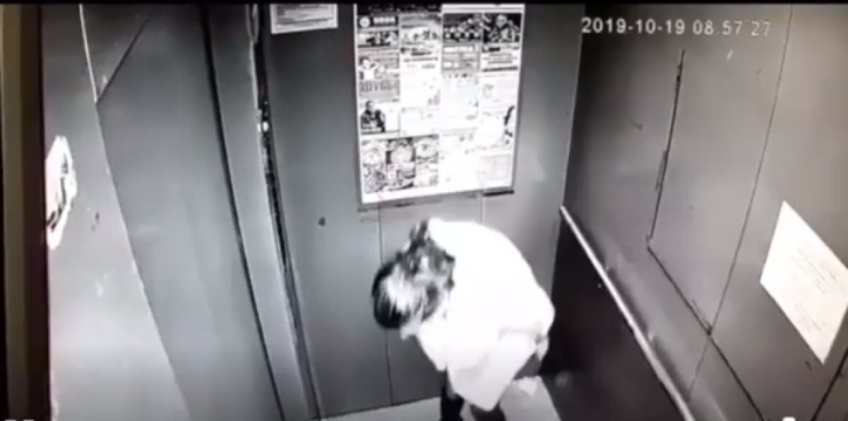 Полиция нашла "спутавшую" лифт с туалетом астанчанку