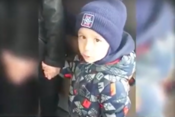 Фотография к новости: Пародирующий автобусный информатор малыш в Нур-Султане умилил соцсети