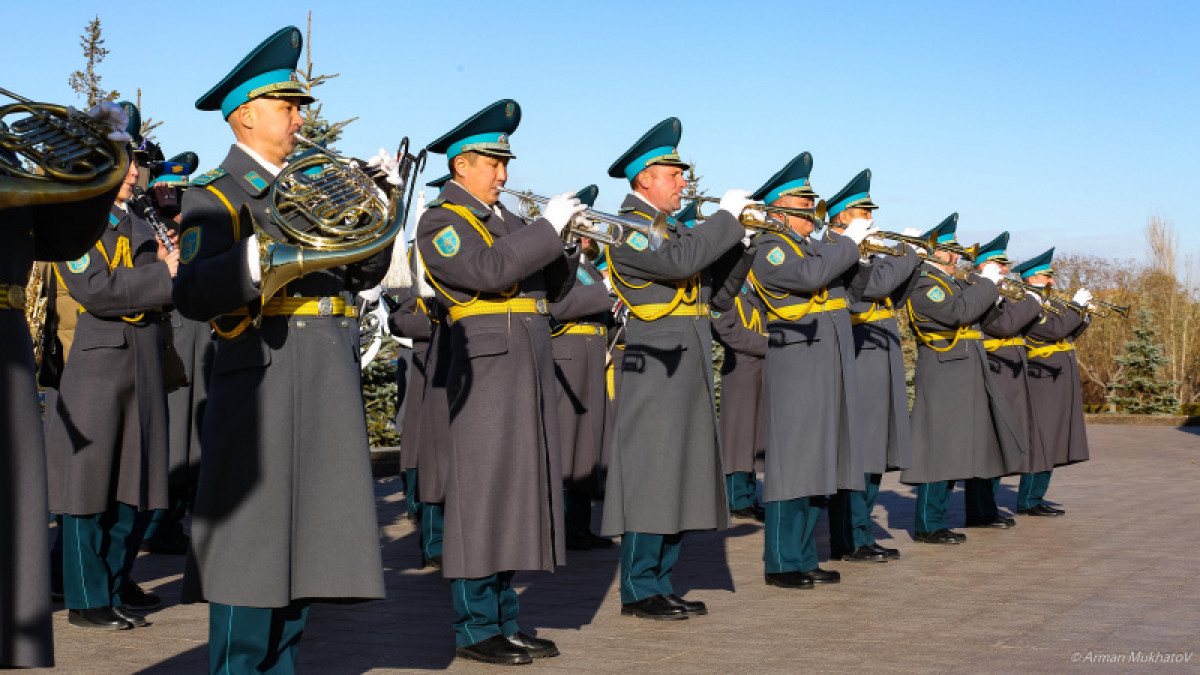 Какие знаки внимания окажут Александру Лукашенко в Нур-Султане