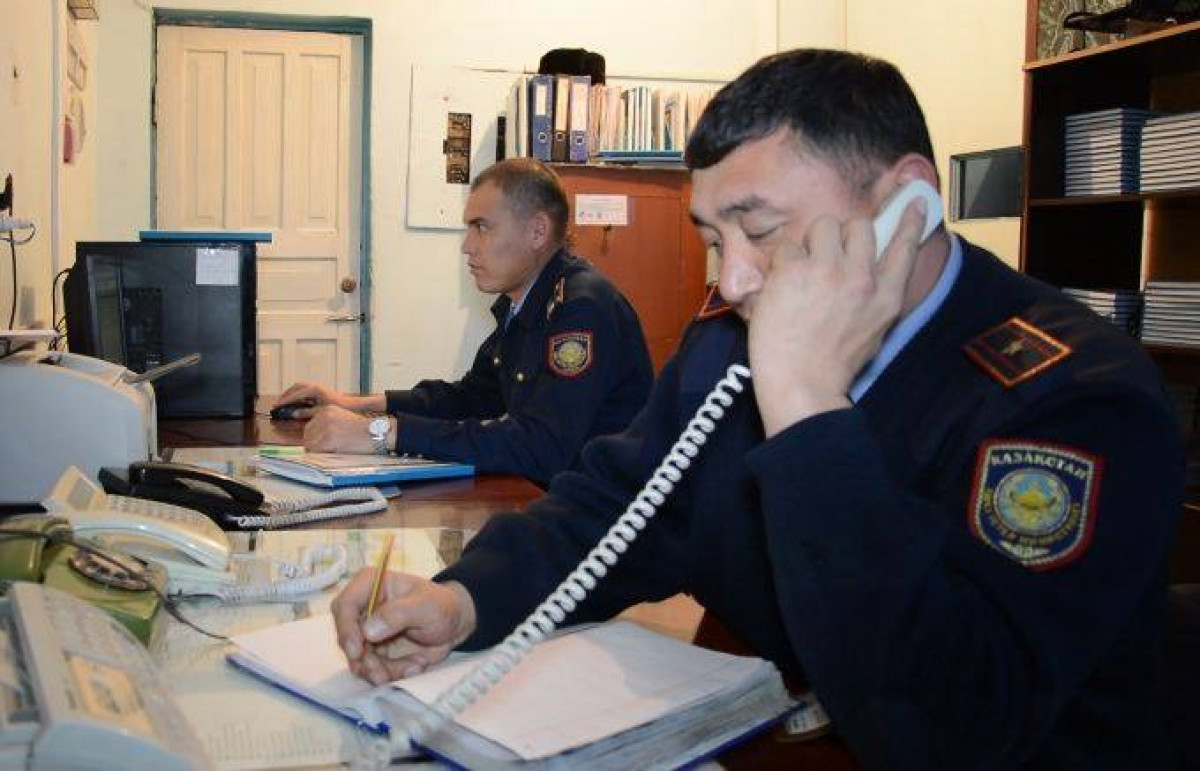 Нашли пропавшую девочку за два часа полицейские в Туркестанской области