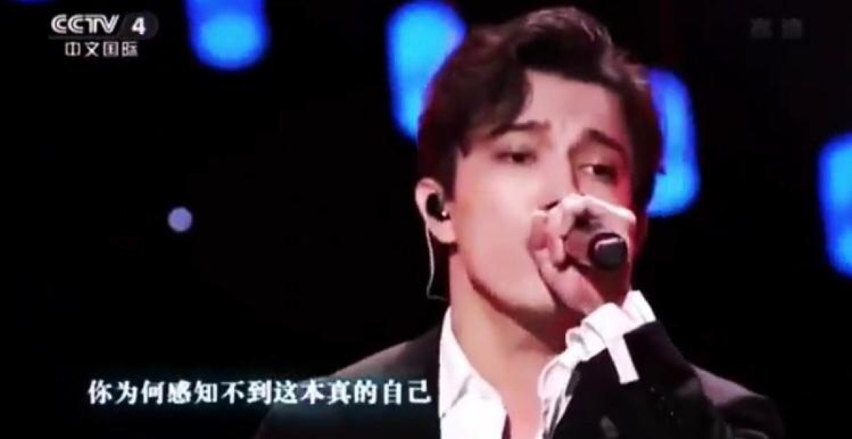 Димаш Кудайберген выступил на "Universal show" в Китае