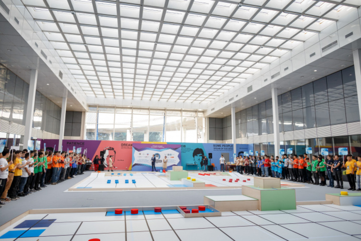 Как тренируют армию робототехников в Казахстане 