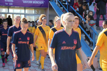 Фотография к новости: Шымкентский "БИИК-Казыгурт" уступил на выезде мюнхенской "Баварии" в матче ЛЧ