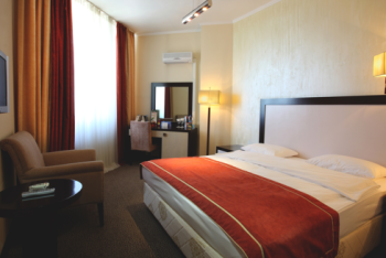 Фотография к новости: Гостиницы пустуют в Казахстане  