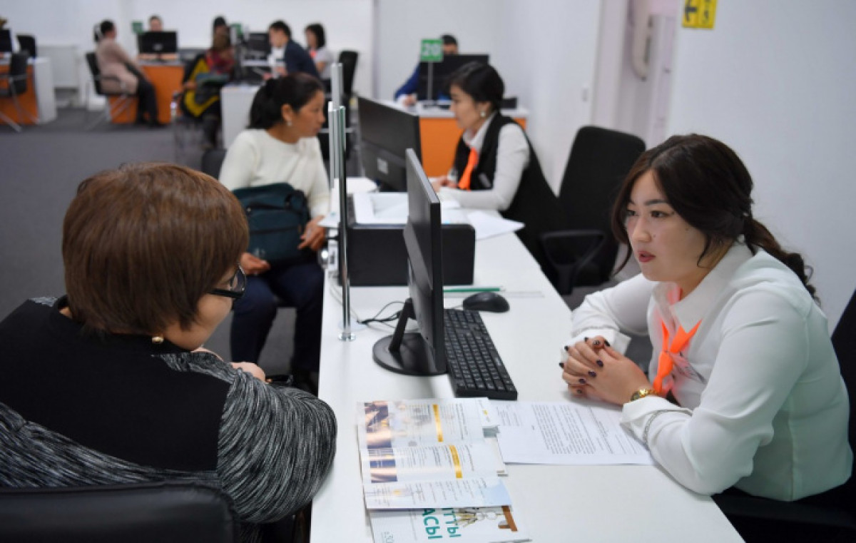 Токаев заявил, что в Казахстане нужно распространить опыт создания центров поддержки семьи