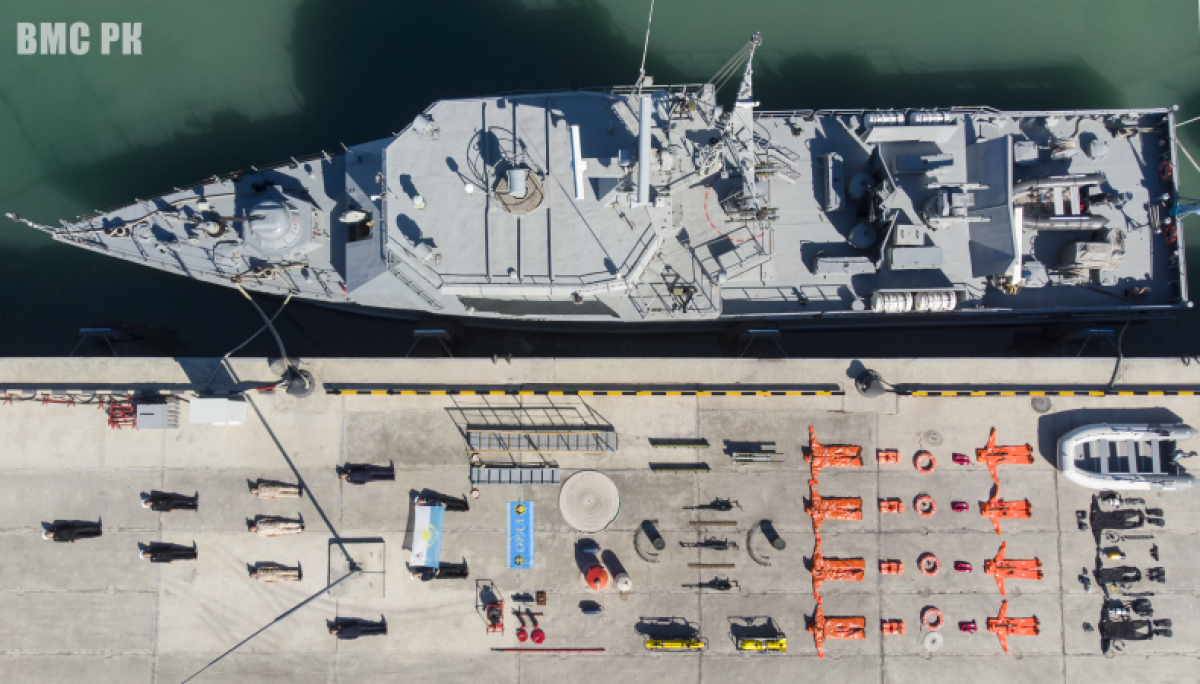 Военные из Актау присоединились к Tetris Challenge