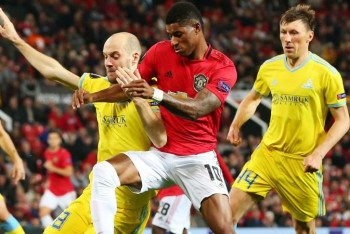 Фотография к новости:  ﻿"Манчестер Юнайтед" оплатит чартерный самолет болельщикам на матч с "Астаной"