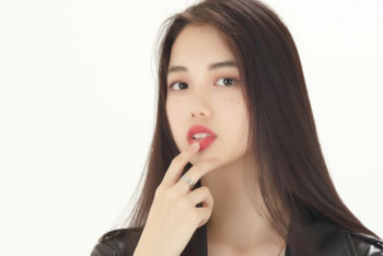 Фотография к новости: Дитя двух миров: как казахстанка Су Бин покоряет подиумы Южной Кореи