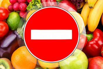 Фотография к новости: Свыше 60 тонн зараженных злаков, ягод, овощей и фруктов запретили ввозить в Казахстан