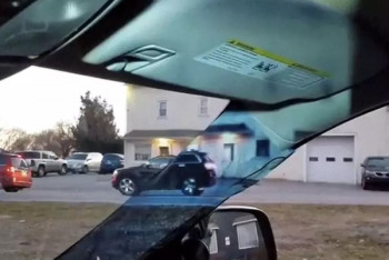 Фотография к новости: Американская школьница решила проблему слепых зон на автомобилях