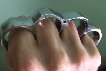 Фотография к новости: Обвиняемый в избиении кастетом женщины-психолога в Алматы таксист отрицает свою вину