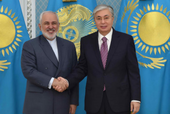 Фотография к новости: Токаев принял министра иностранных дел Ирана