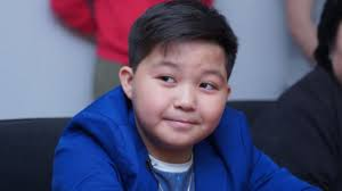 "Надеюсь, что мне выпадет шестой номер" - Ержан Максим рассказал о подготовке к Евровидению 