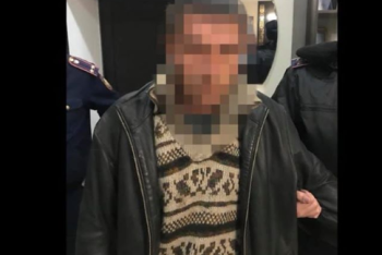 Фотография к новости: Полиция по горячим следам задержала педофила в Таразе