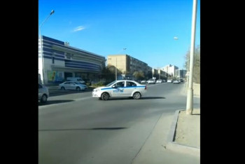 Фотография к новости: Актауского полицейского оштрафовали за нарушение ПДД