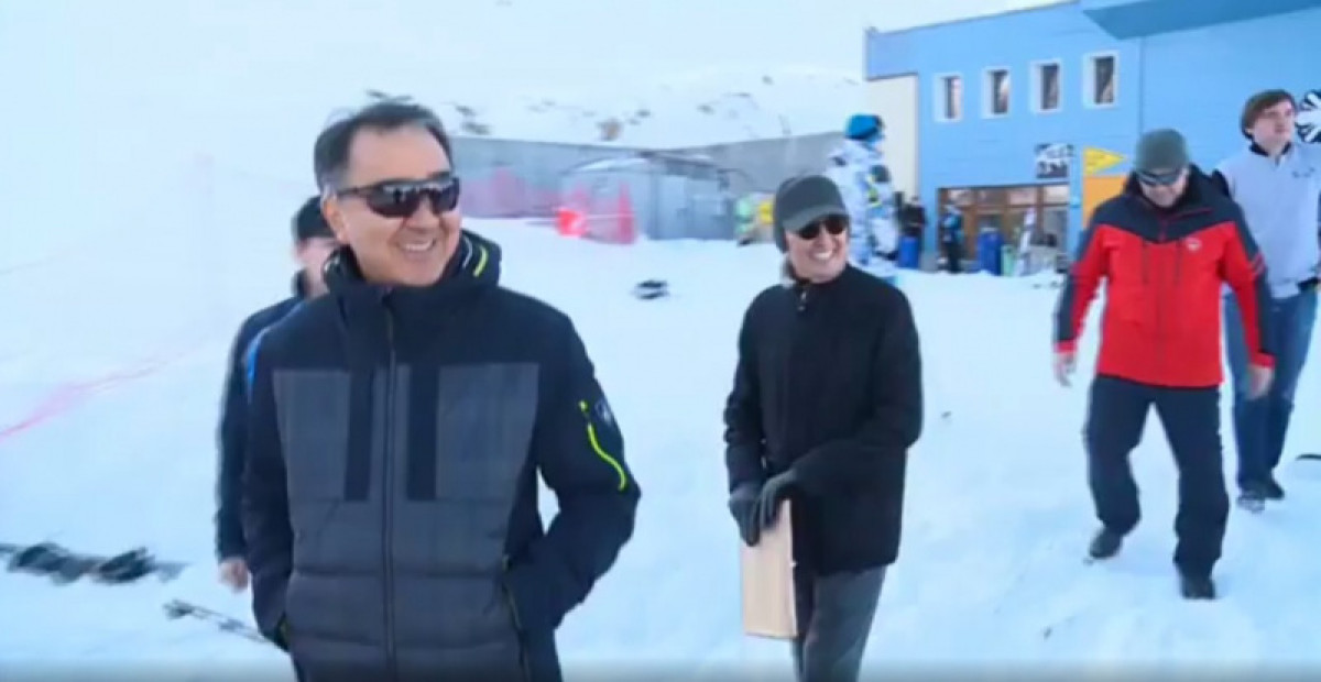 Сагинтаев написал пост об открытии Шымбулака и получил в ответ жалобы на цены