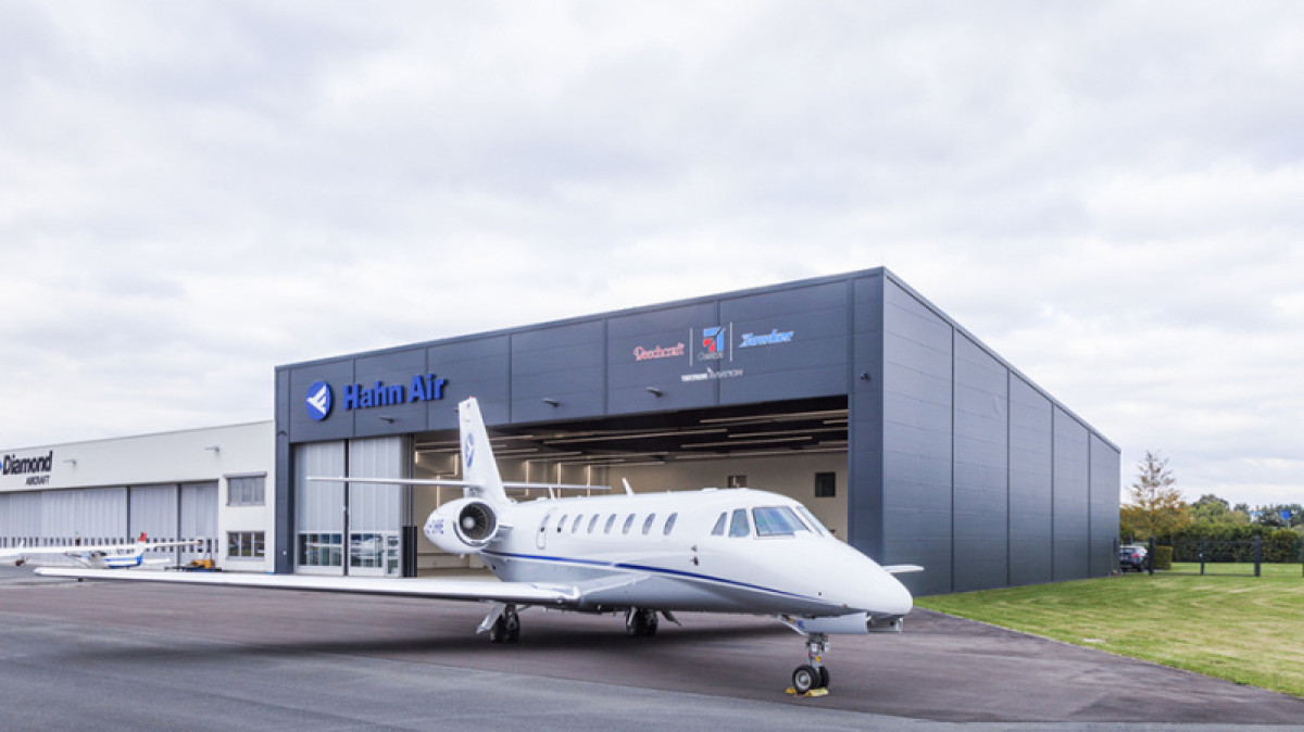 Первые в мире авиабилеты на блокчейне выпустила Hahn Air 