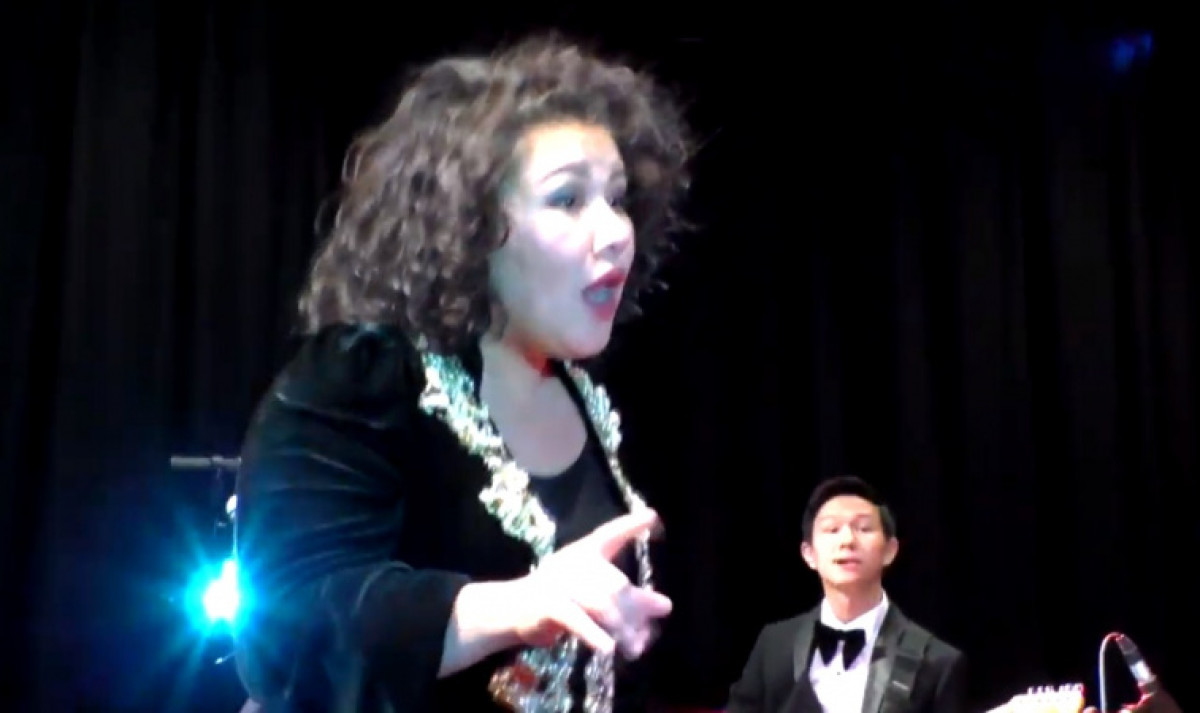 Казахстанцы устроили концерт в Лондоне, сыграв народную музыку в стиле джаз