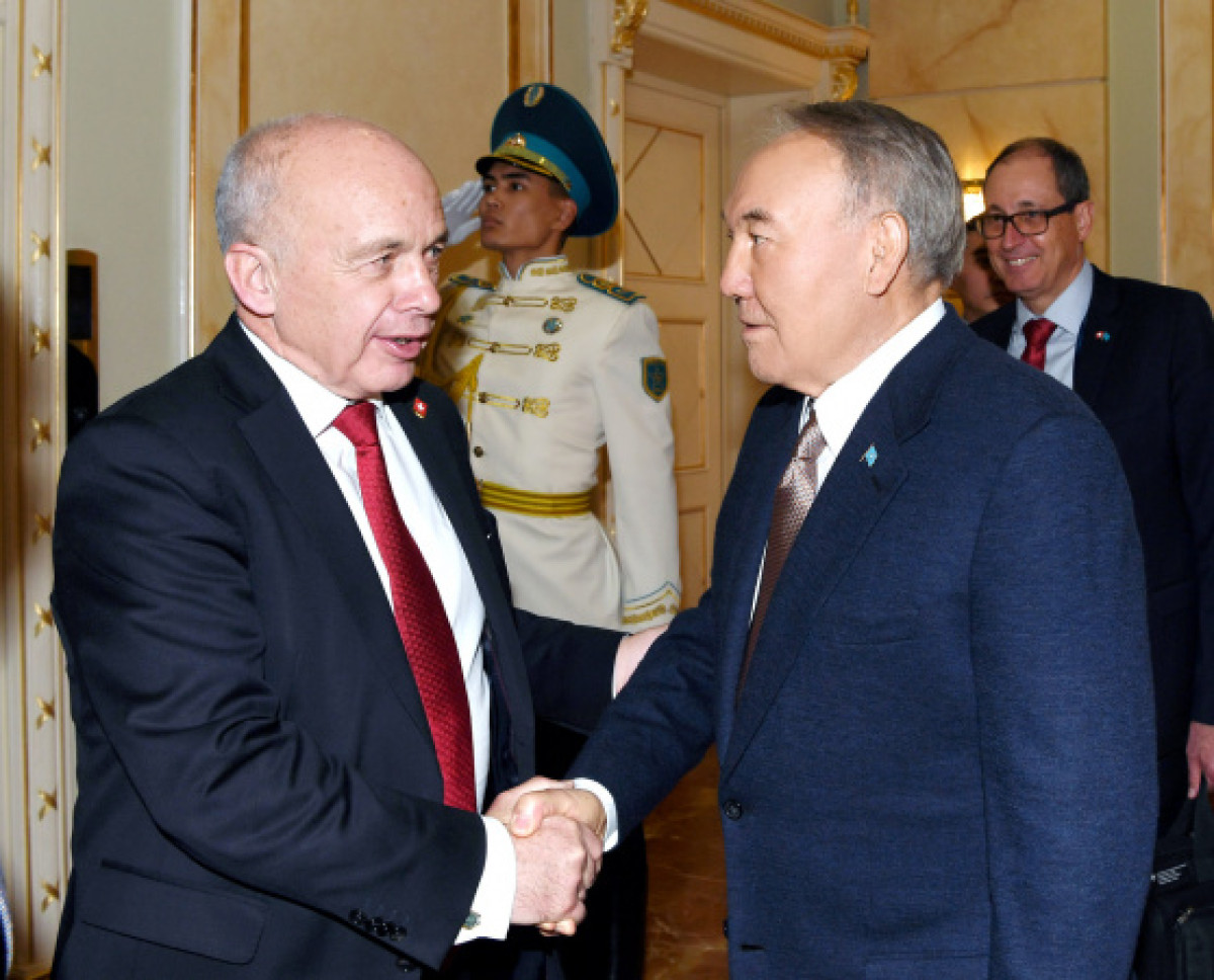 Нурсултан Назарбаев встретился с президентом Швейцарии Ули Маурером