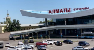 Аэропорт Алматы предложили перенести за город