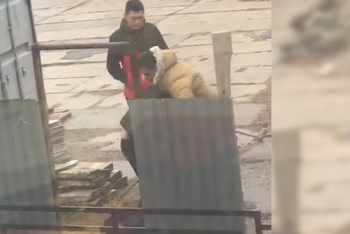 Фотография к новости: Драка экс-чиновника в ЗКО попала на видео