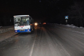 Водитель автобуса насмерть сбил подростка на пешеходном переходе в Сатпаеве 