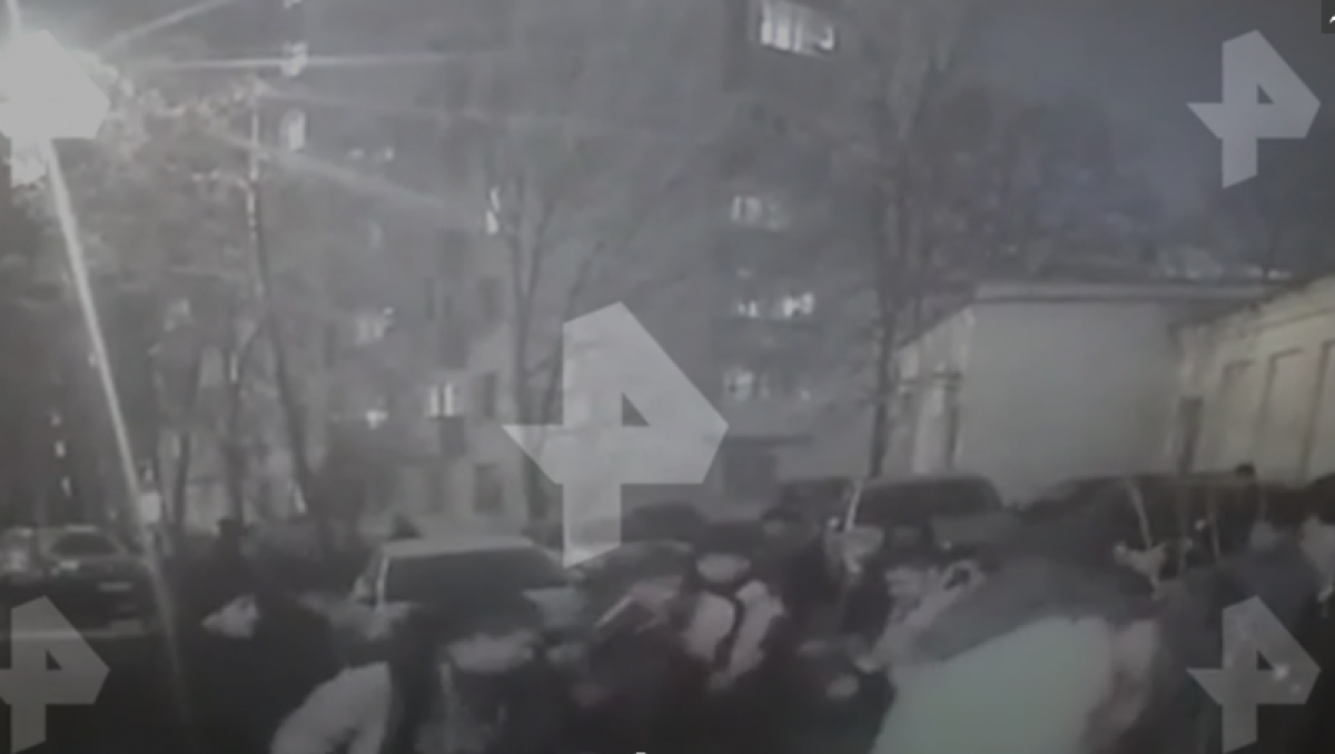 кадр с видео РЕН ТВ