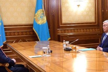 Фотография к новости: Токаев принял первого председателя Сената Парламента РК