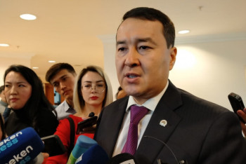 Фотография к новости: "Я часто хожу в магазин и вижу, как меняются цены" — Смаилов о подорожании продуктов