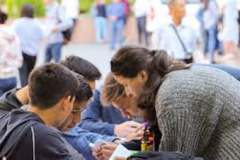 Фотография к новости: PISA-2018: У казахстанских школьников проблемы с чтением и критическим мышлением