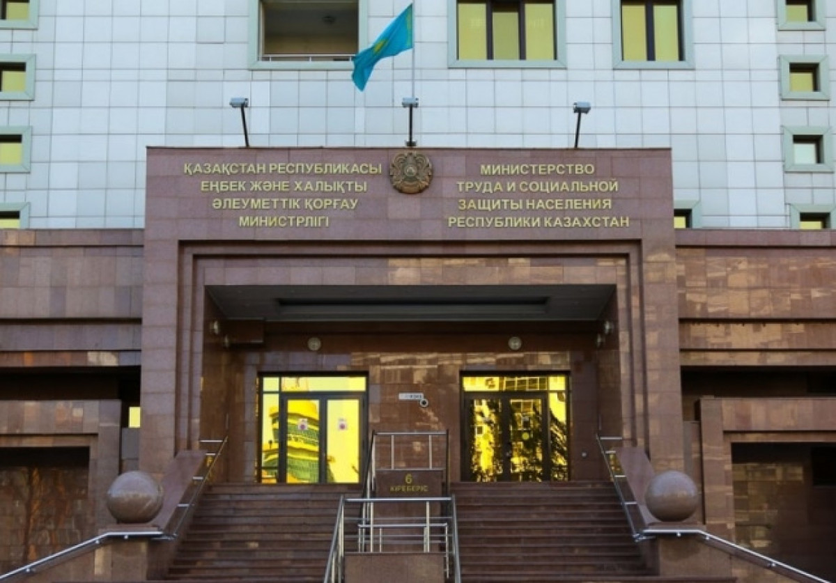 Что вошло в гарантированный соцпакет для детей из малообеспеченных семей