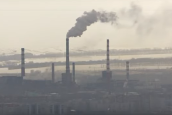 Фотография к новости: На видео со смогом  школьника из Усть-Каменогорска отреагировали в правительстве