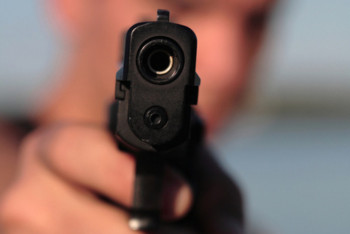 Фотография к новости: Мужчину застрелили во дворе дома в Павлодаре