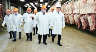 Американские инвесторы построят в Казахстане крупнейший мясокомбинат - визит Мамина в США