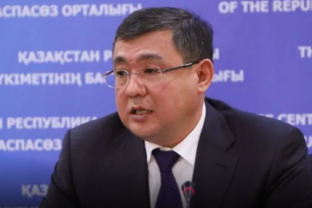 Фотография к новости: Дело обвиняемого в коррупции экс-замминистра энергетики Садибекова передано в суд