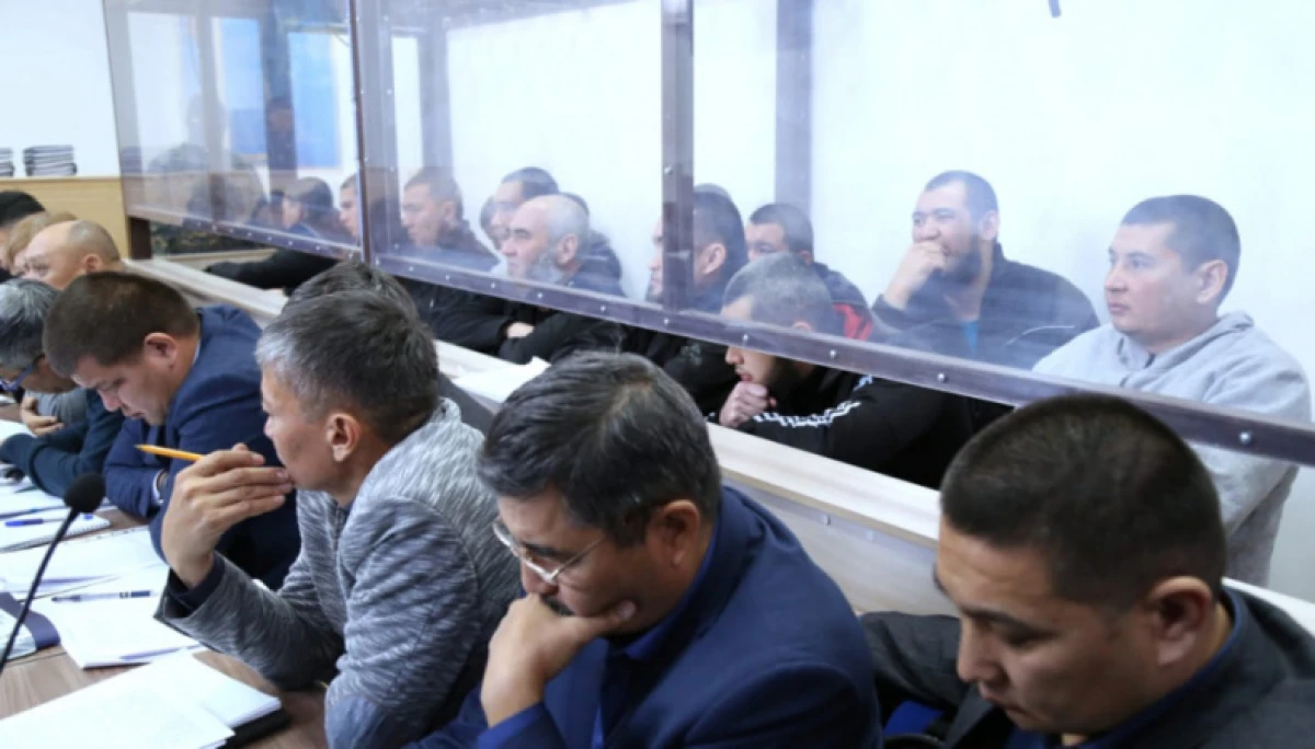 Суд приговорил казахстанских боевиков ДАИШ к тюремным срокам за терроризм