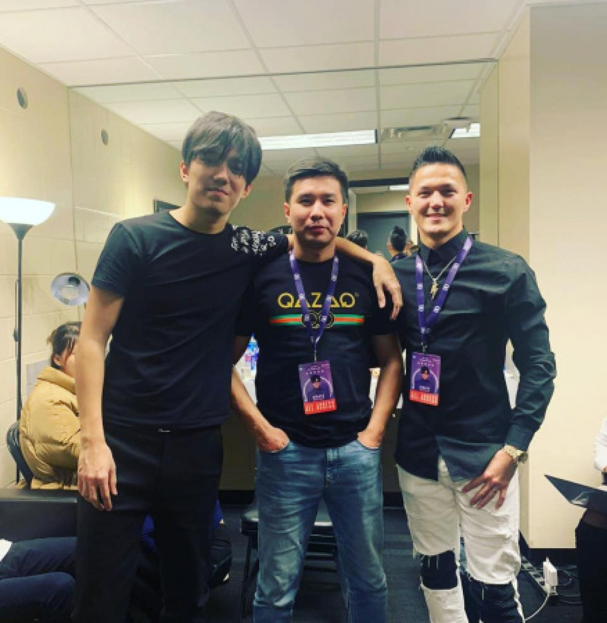 @aiqyn_official/Instagram